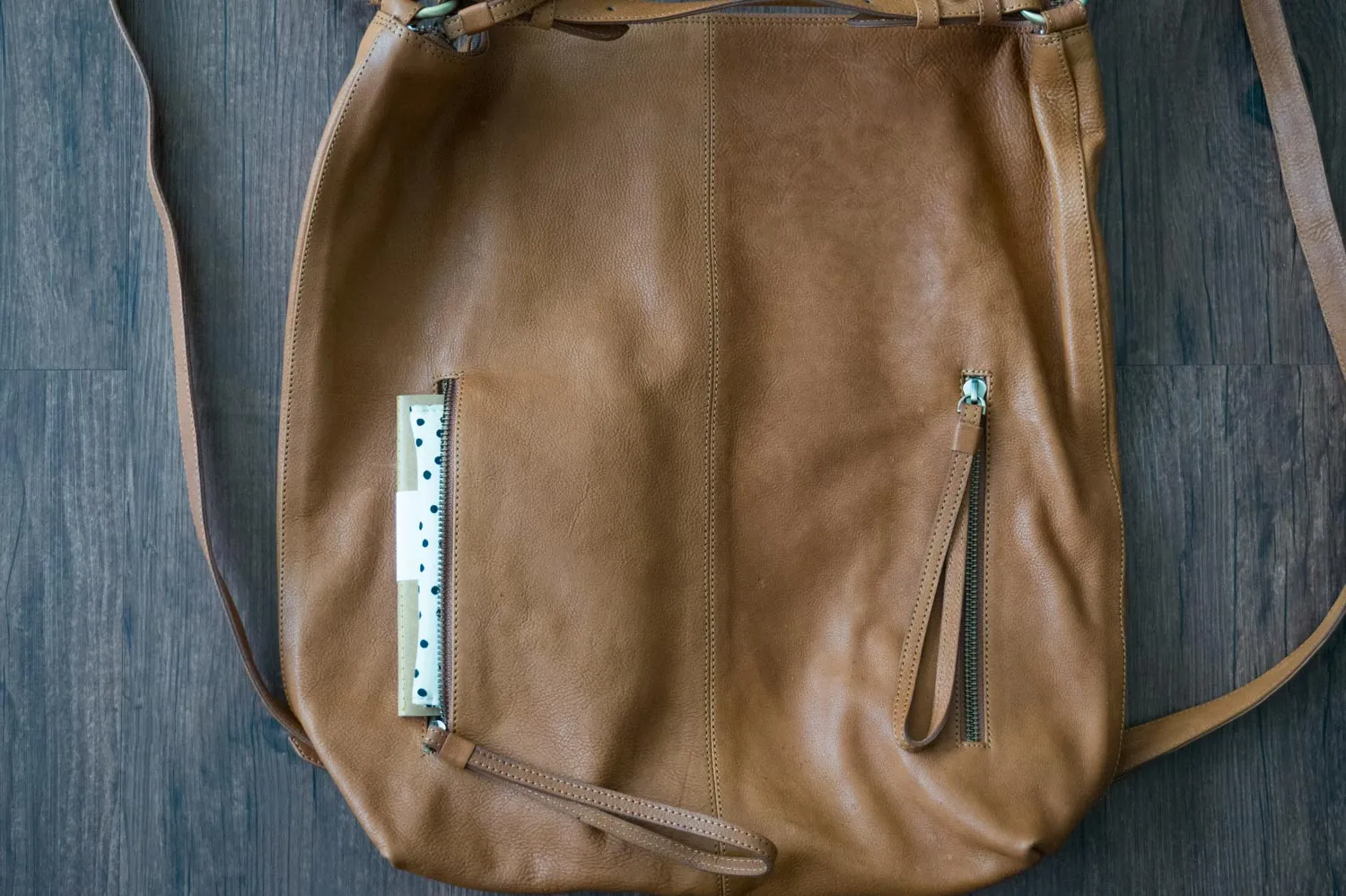 Neve Hobo Convertible Tote in Forest Green