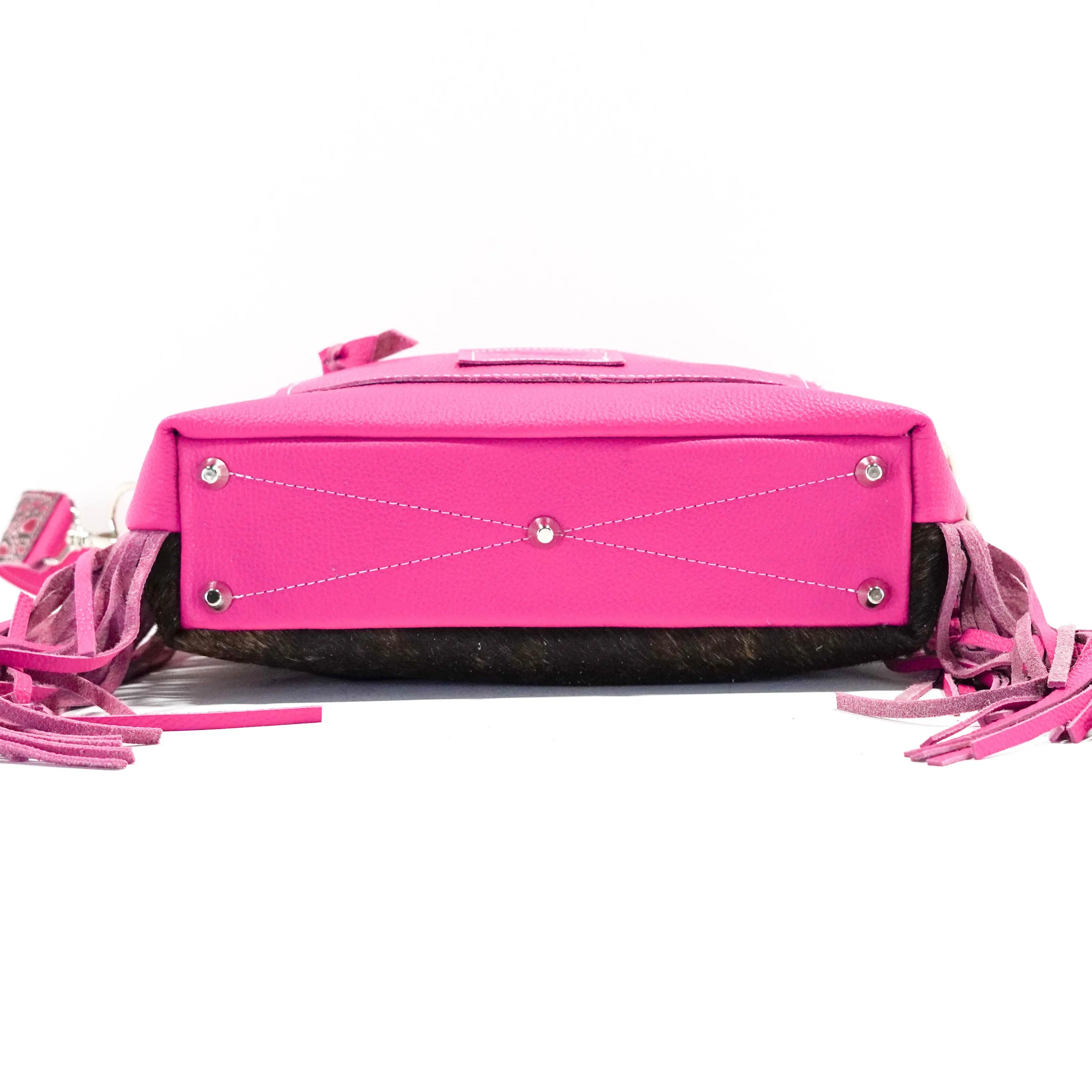 Oakley - Dark Brindle w/ Barbie Croc