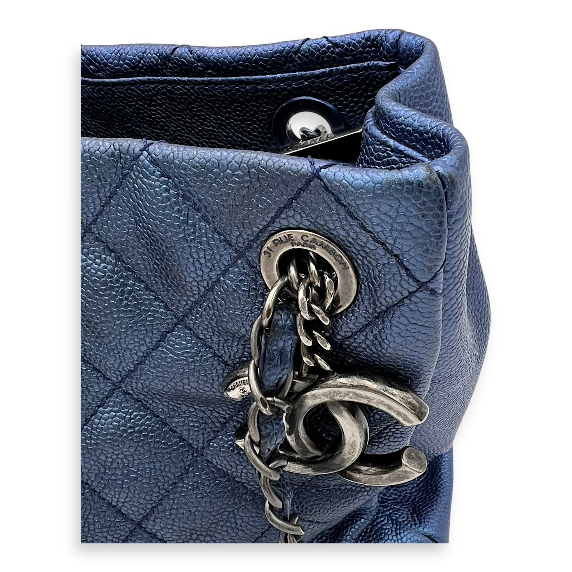 Others Tote Bag Blue in Caviar Leather, Ruthenium hardware