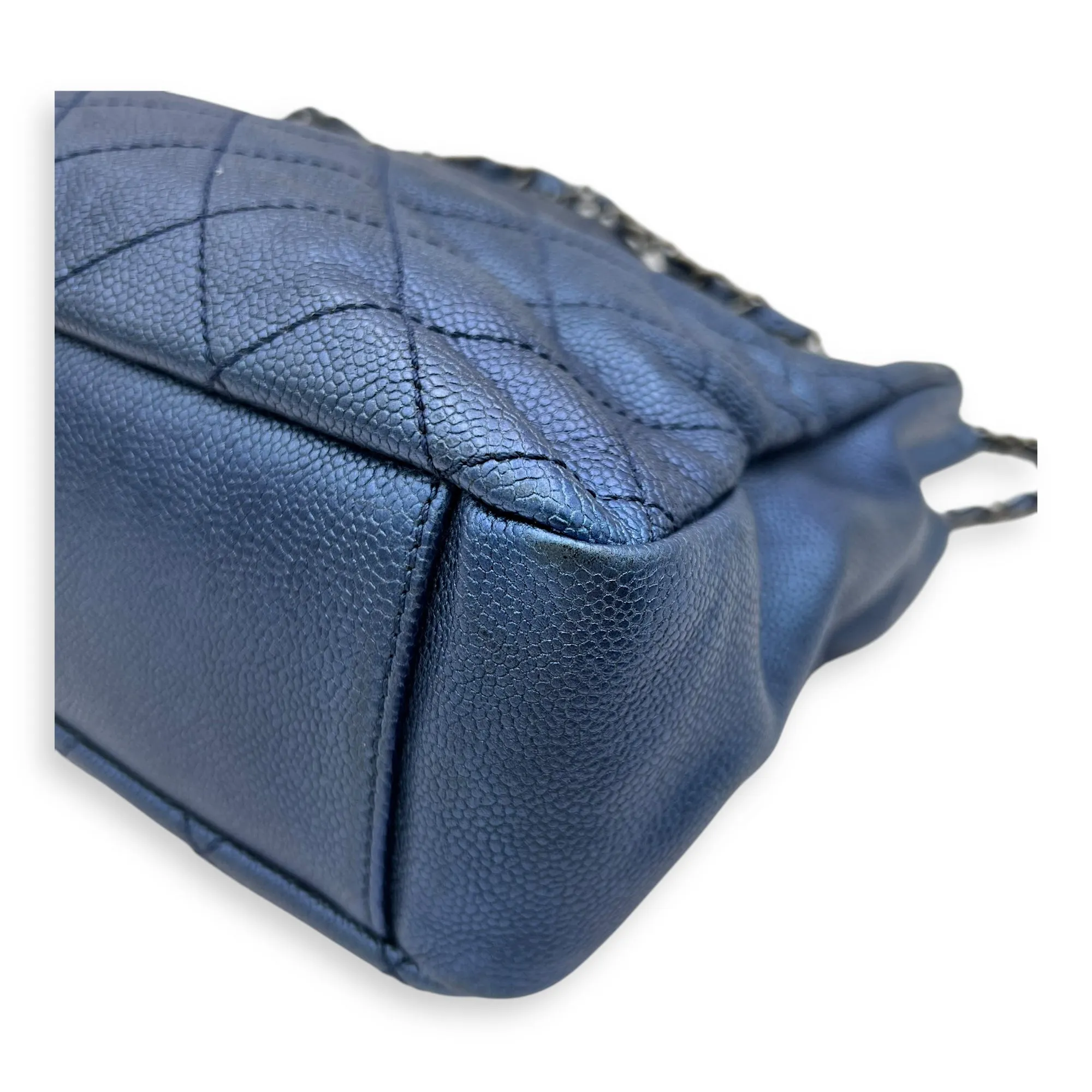 Others Tote Bag Blue in Caviar Leather, Ruthenium hardware
