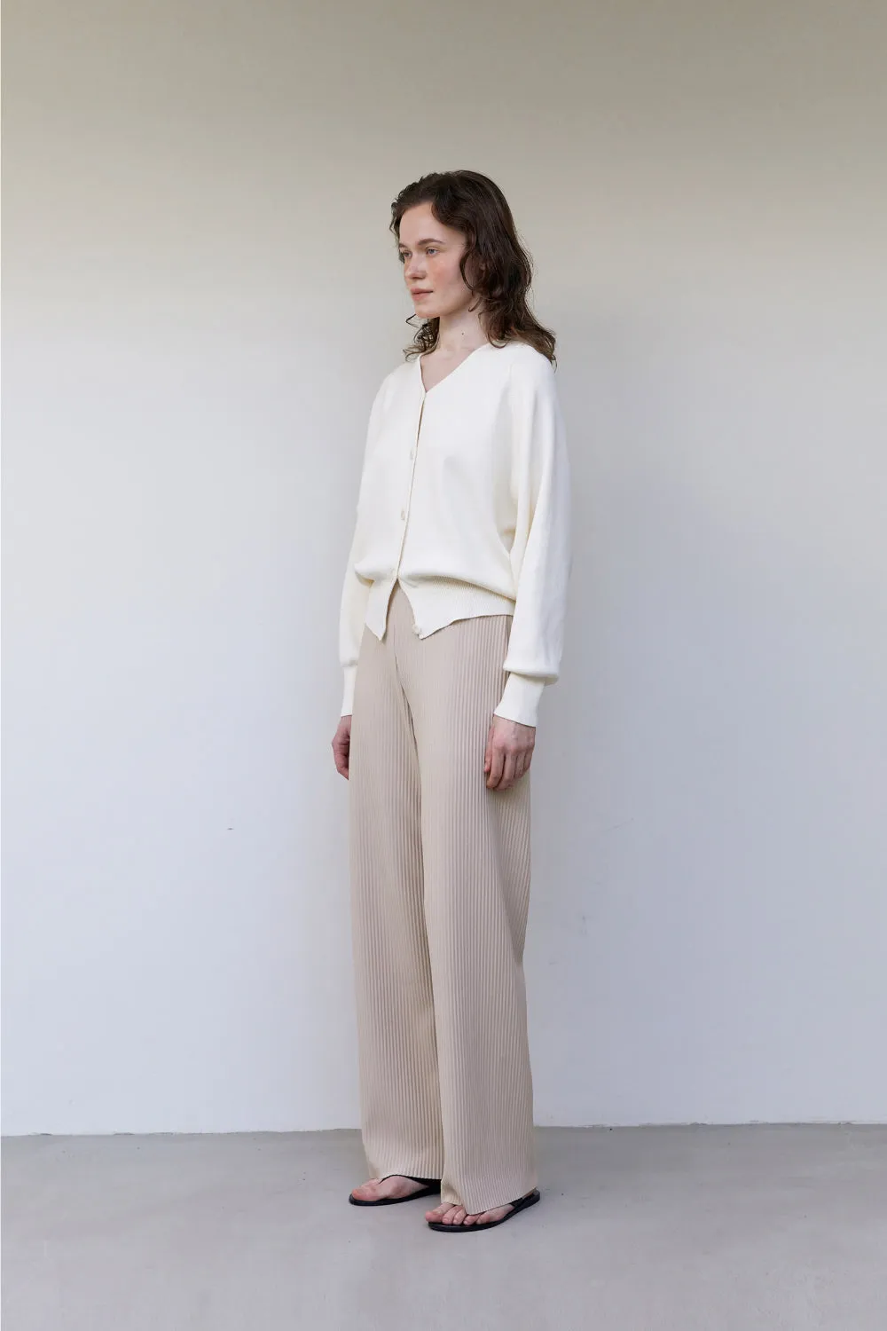 Pleat Banding Pants