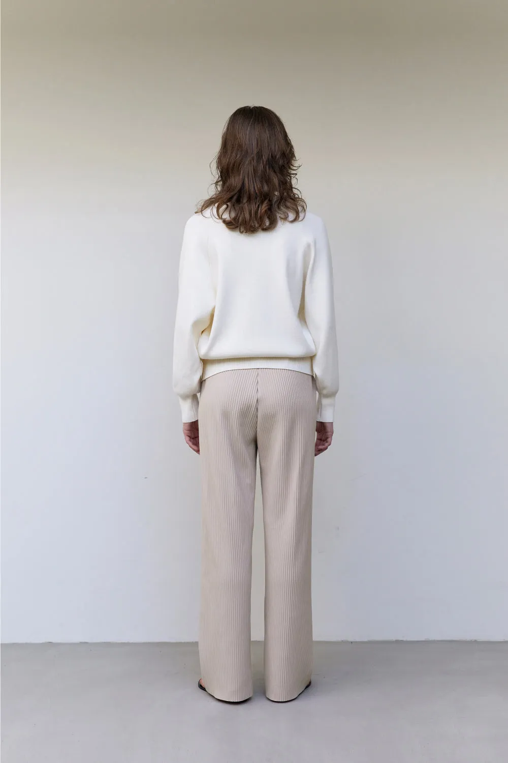 Pleat Banding Pants