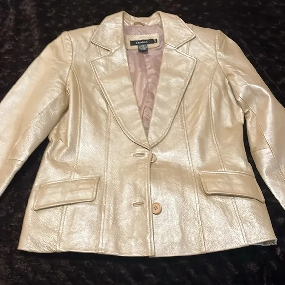 Prague Women’s Pearl Leather Jacket SZ Medium