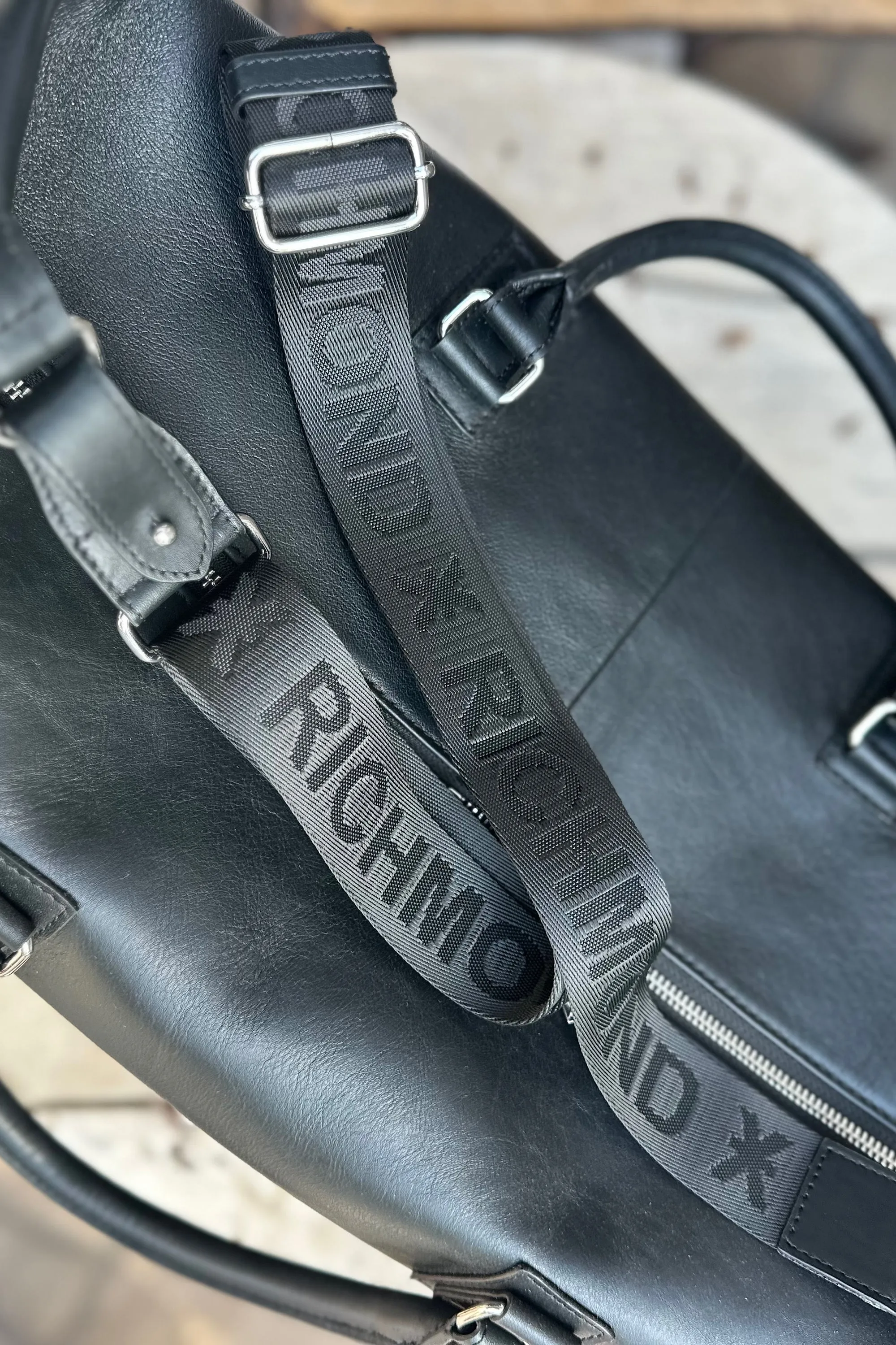 REAL LEATHER CARRYALL BAG