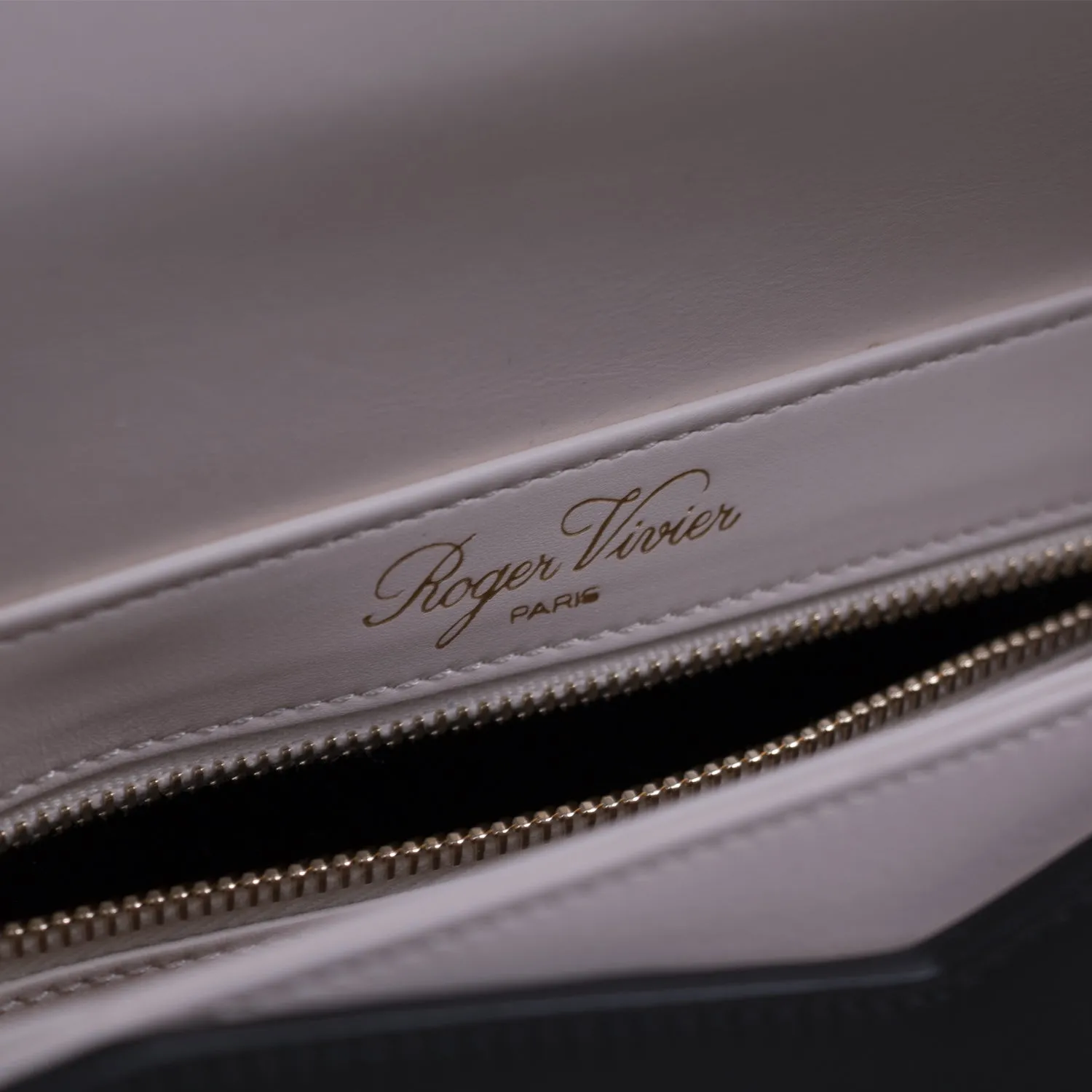 Roger Vivier Mini Viv' Scallops Shoulder Bag