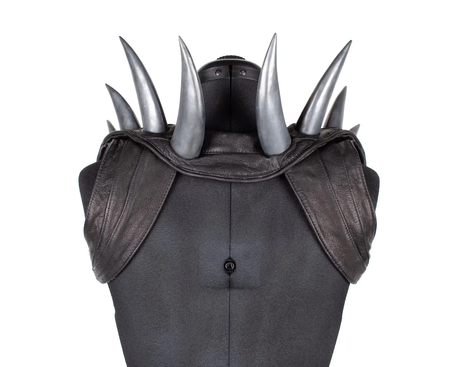 Royal Shadow Spike Shoulder Piece