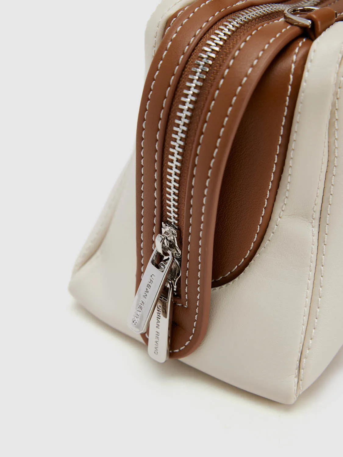 Shoulder Bags