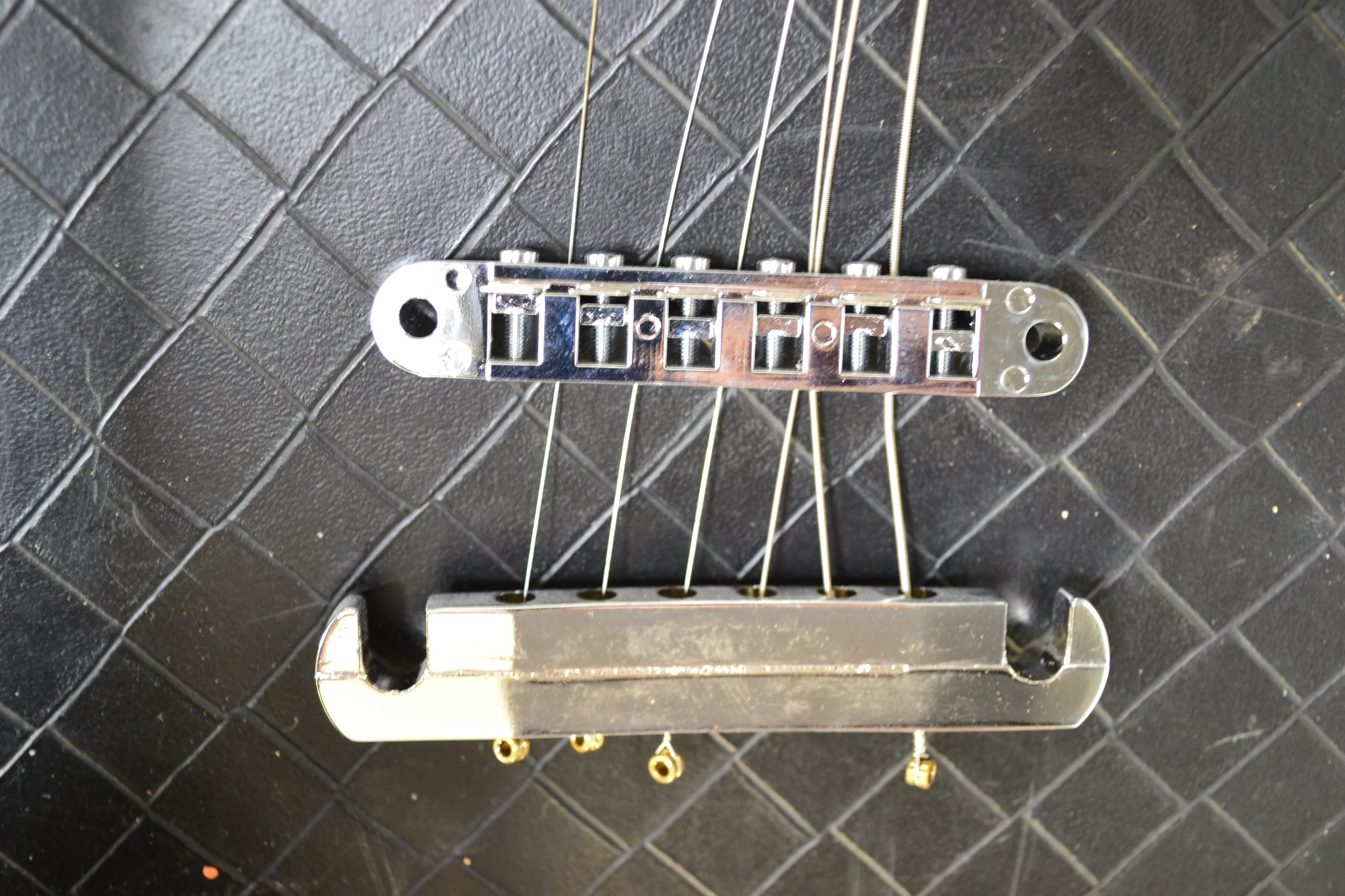 SOLD - Gibson Flying V V98 2001 Purple