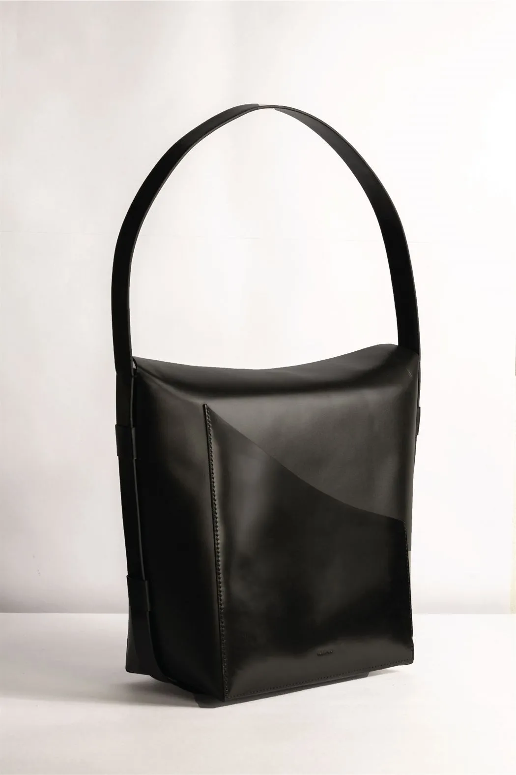 Tanned   I   Lapped Tote    Shoulder, tote  Black  TO/LT-BLK  I Leather Bag