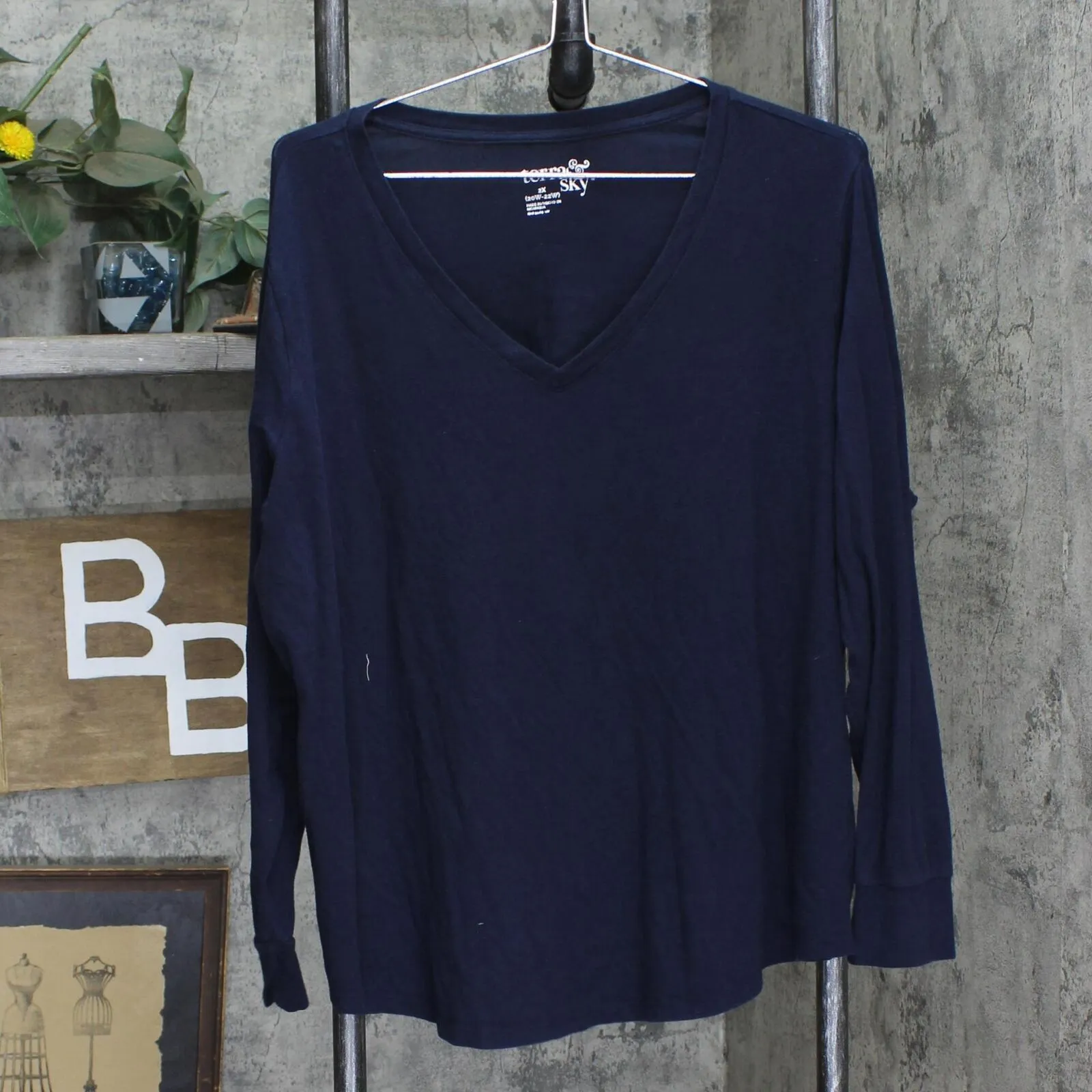 Terra & Sky Womens V-Neck Long Sleeve Knit Shirt Blouse Top Navy Blue 2X