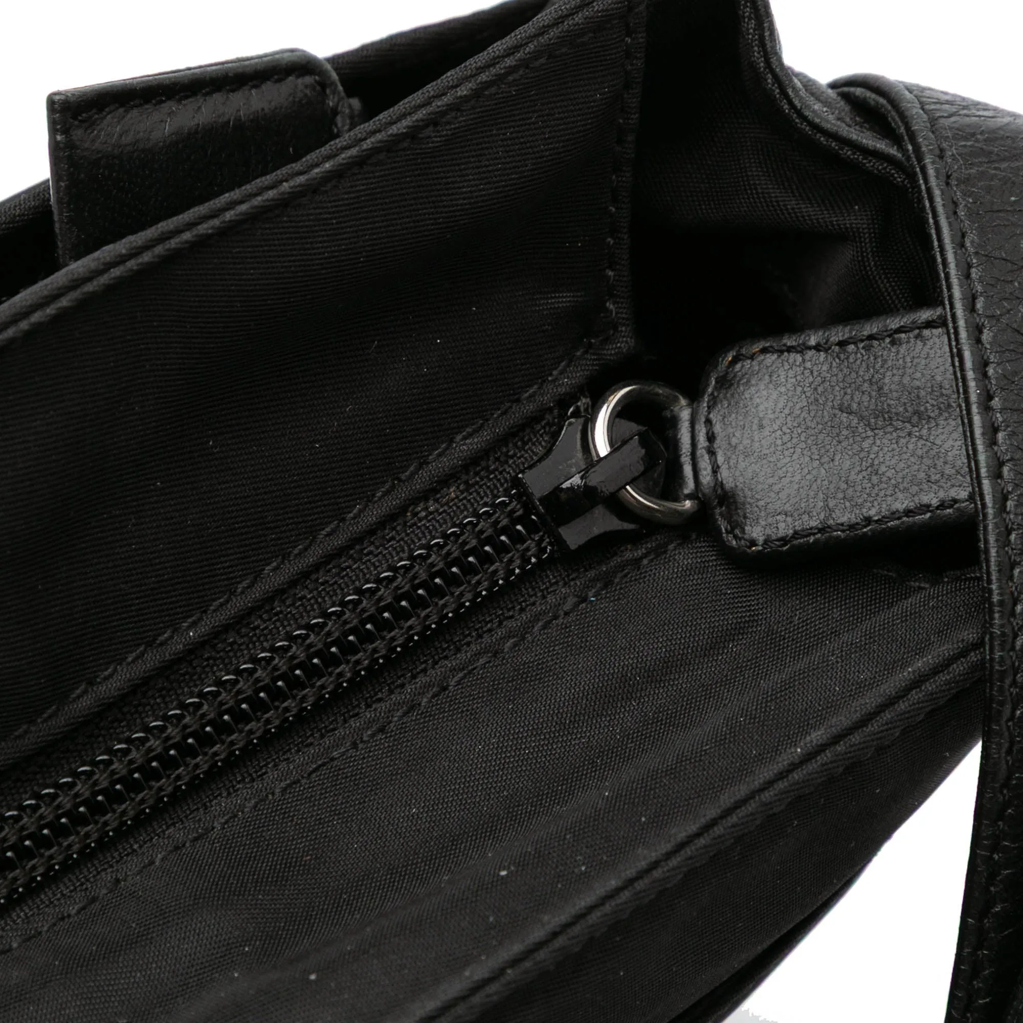 Tessuto Zip Top Shoulder Bag