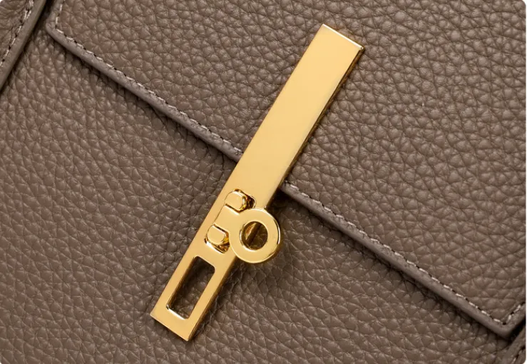 Timelessly Chic Tote