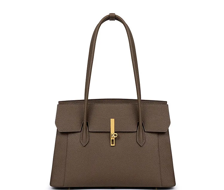 Timelessly Chic Tote