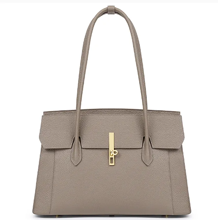 Timelessly Chic Tote
