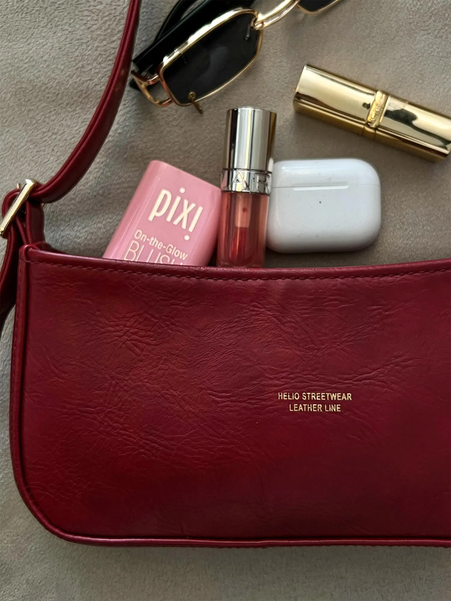 Token Shoulder Leather Bag - Helio
