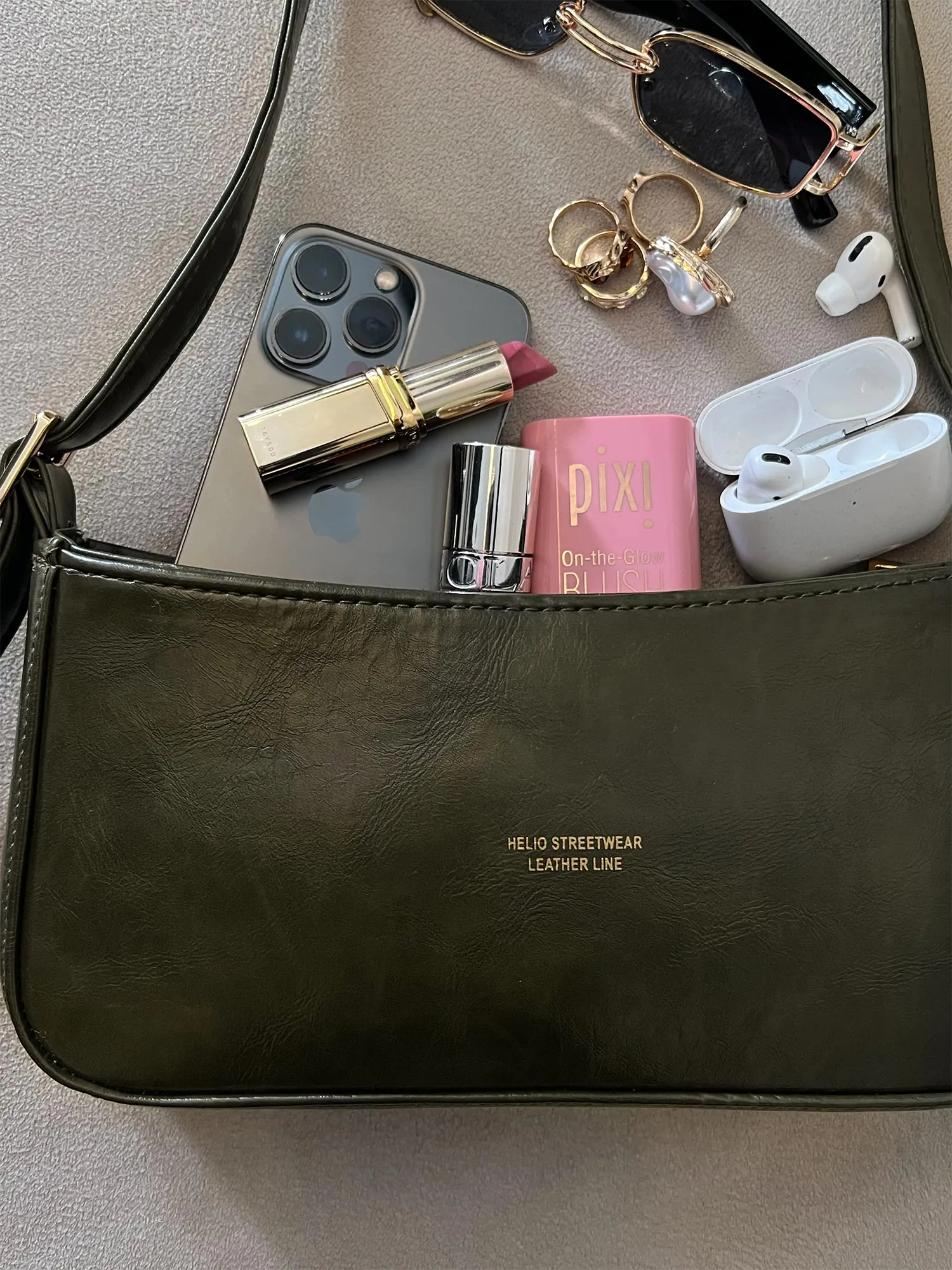 Token Shoulder Leather Bag - Helio