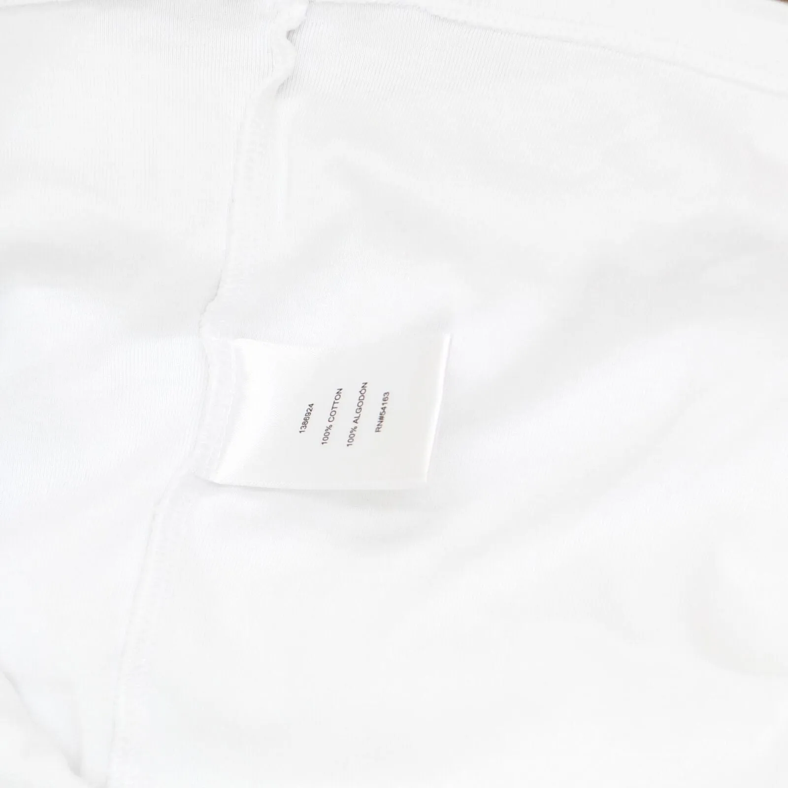 Tommy Hilfiger Womens V-Neck Short Sleeve T-Shirt Tee 166ed9f7c63907 White XL
