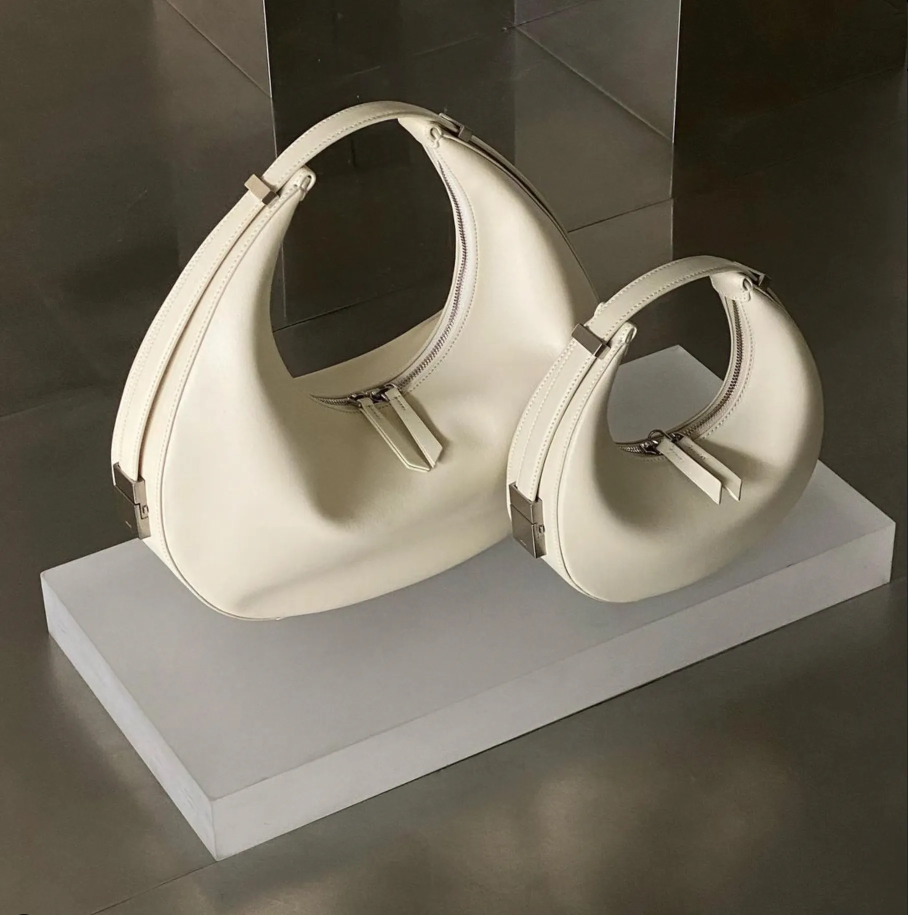TONI HOBO - CREAM