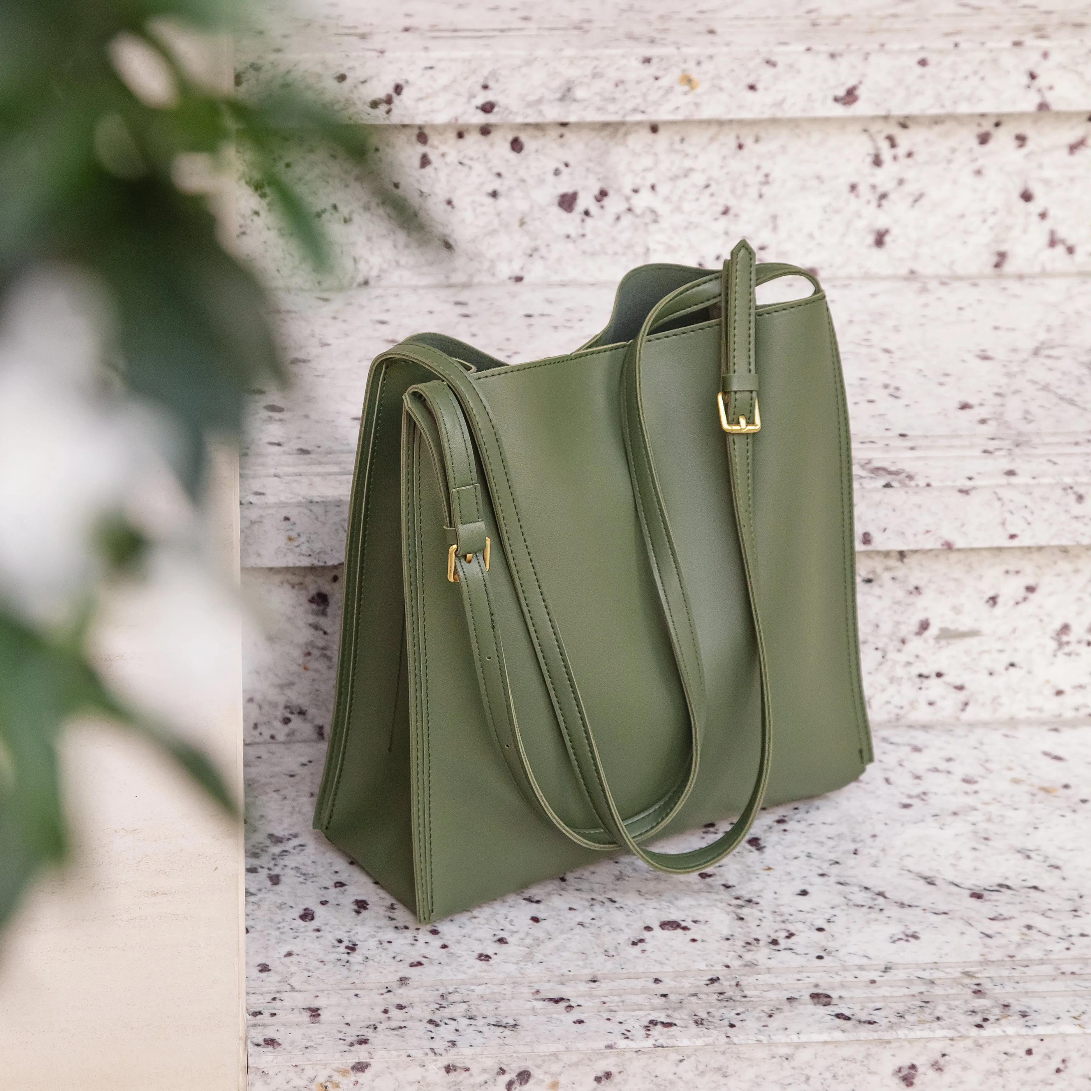 Ulrica™ | Vegan Leather Tote