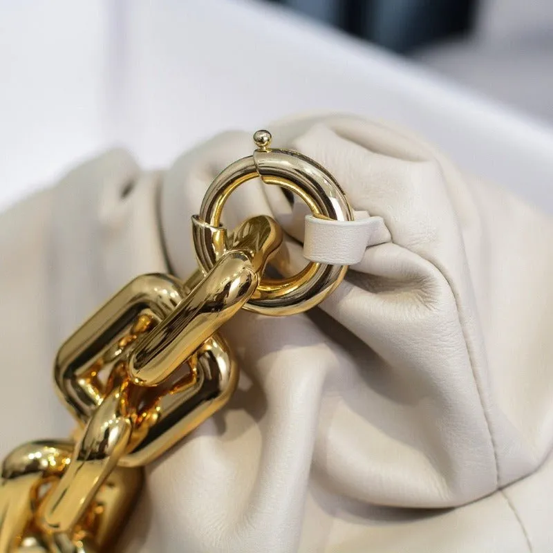 VELORA - Chain Pouch Bag Milk White