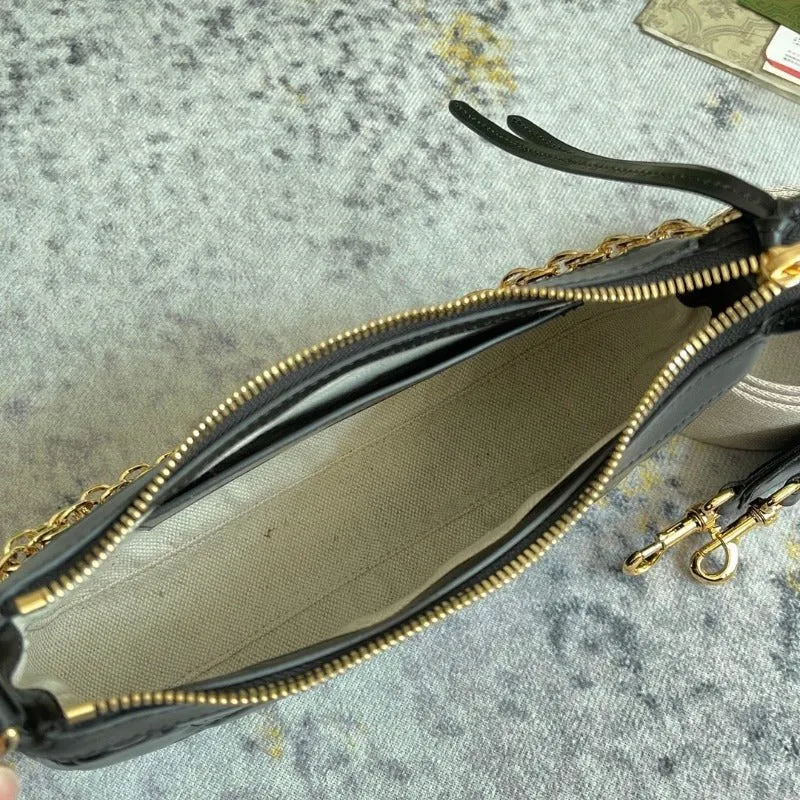 VELORA - GG Matelassé Shoulder Bag Black