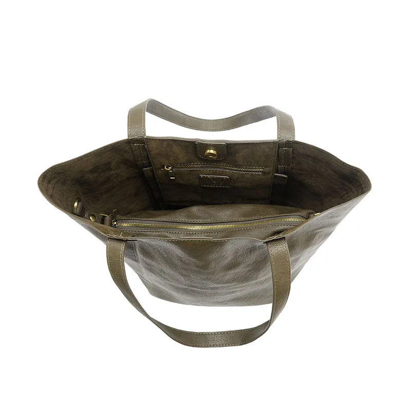 Vida Carryall Tote in Dark Moss