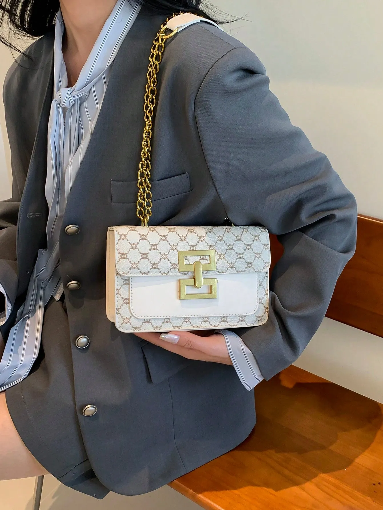 Vintage Floral Single-Shoulder Chain Bag