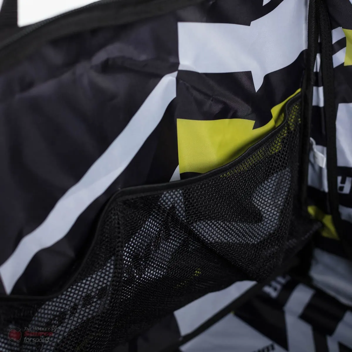 Warrior Q20 Senior Wheel Hockey Bag