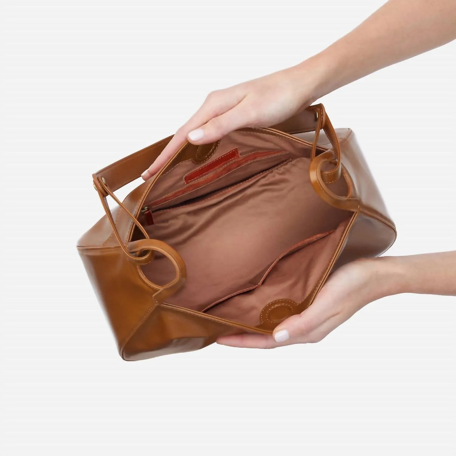 Women's Arla Shoulder Bag In Truffle