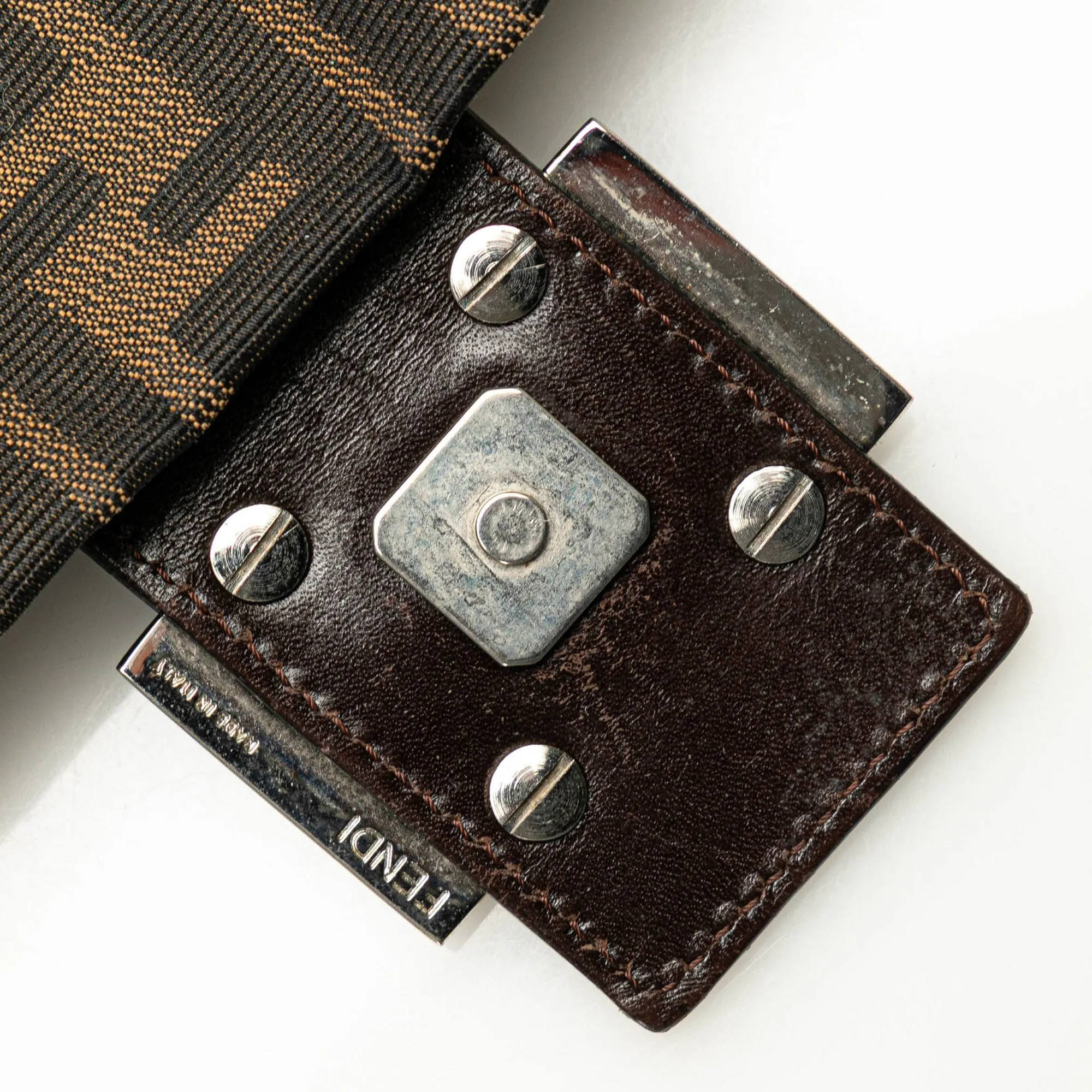 Zucca Canvas Shoulder Bag