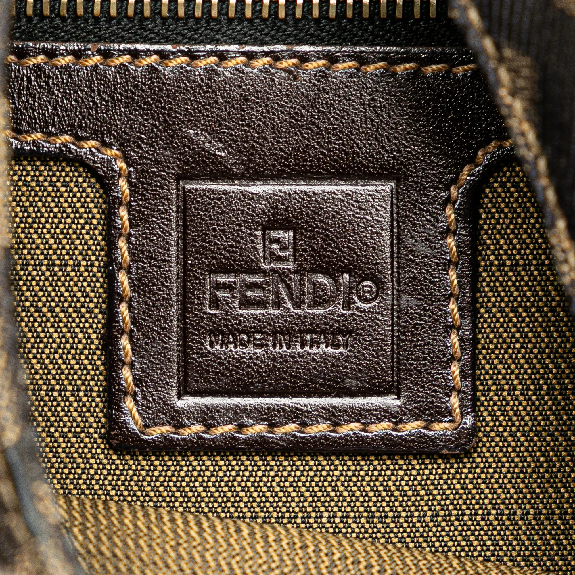 Zucca Canvas Shoulder Bag